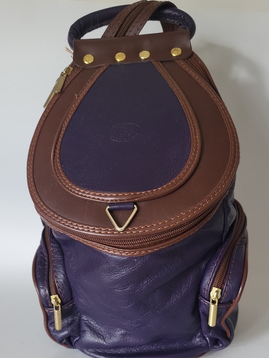 Vintage Handbags - Vintage Italian Leather Convertible Teardrop Mini Backpack Purse